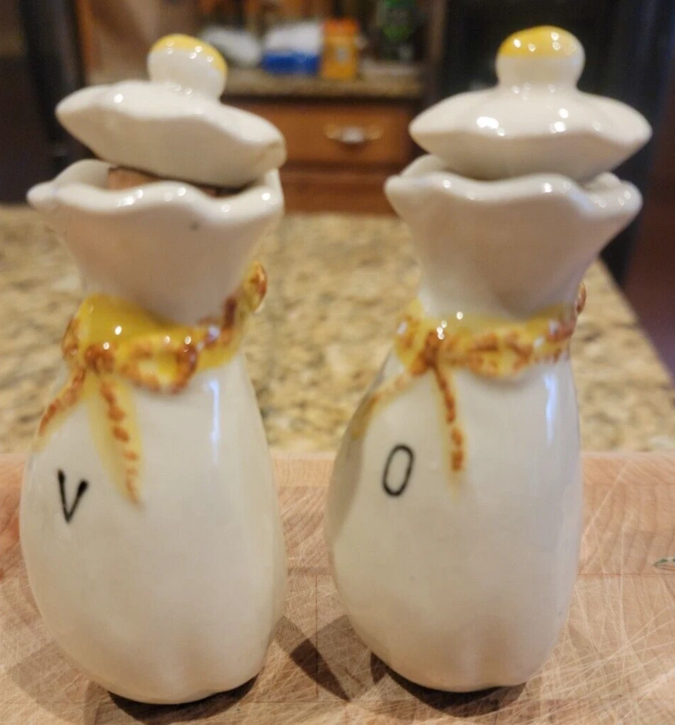 Vintage Japan Ceramic Oil and Vinegar Containers /Jugs