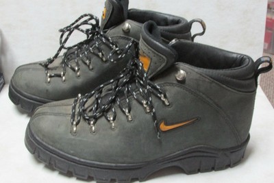 nike regrind hiking boots