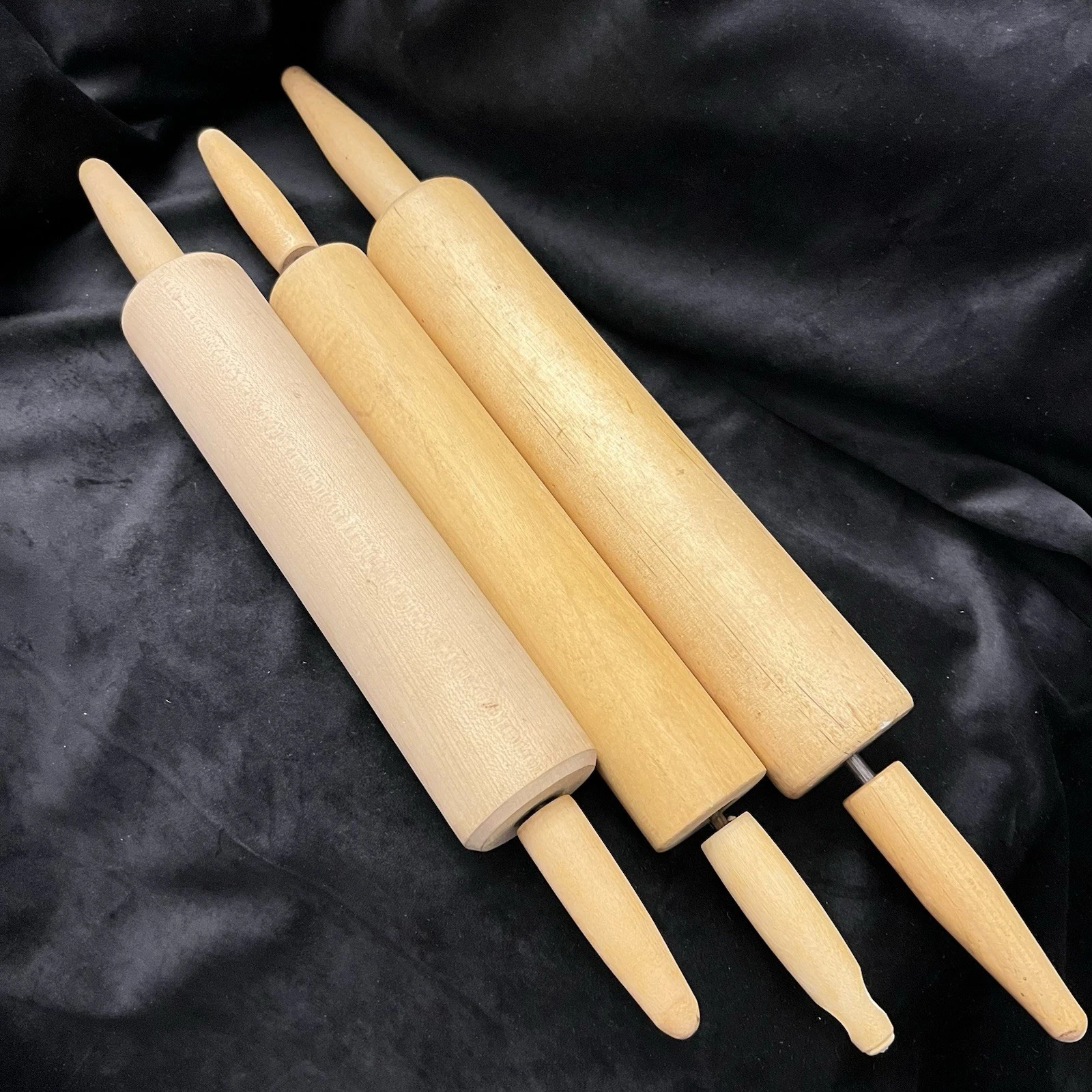 VTG Set Of 3 Wooden Rolling Pins Primitive Farmhouse Baking Kitchen Dough Roller