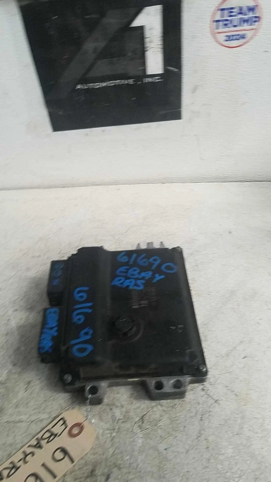 13 MÓDULO DE COMPUTADORA ELECTRÓNICA SUZUKI KIZASHI ECM ECU EBX Foto 4 de 4