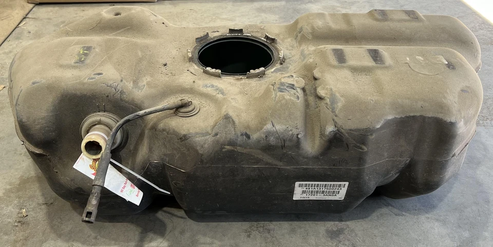 14 15 Nissan Versa tanque de combustível conjunto de tanque de gasolina fabricante de equipamento original 172023AN0A - Imagem 2 de 4