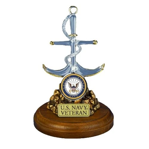 Деревянные патриотические декоративные скульптуры и фигурки