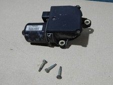 98 99 00 01 02 03 04 05 Chevy Blazer Windshield Wiper Motor 98 99 00 01 02 03 04 05 Chevy Blazer Windshield Wiper Motor
