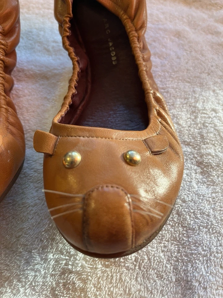 Zapatos planos de ballet Marc By Marc Jacob’s Mouse 40,5 10,5 cuero marrón usados en excelente estado Foto 3 de 4