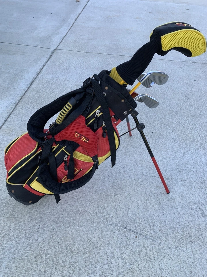 Zevo Juniors 6 Piece RH Golf Set With Bag, Driver, Irons 5, 7, 9 And Putter - Image 4 of 4