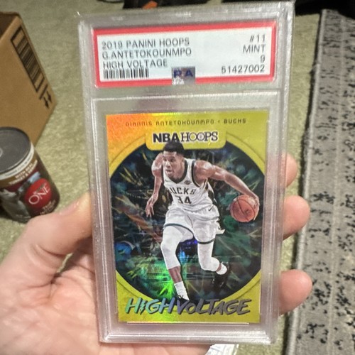 Panini 2019-20 NBA Hoops Giannis Antetokounmpo High Voltage #11 PSA 9
