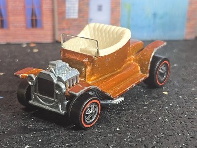 Hot Wheels Sweet 16 Redline Hot Heap. Copper/ Orange color, straight roller