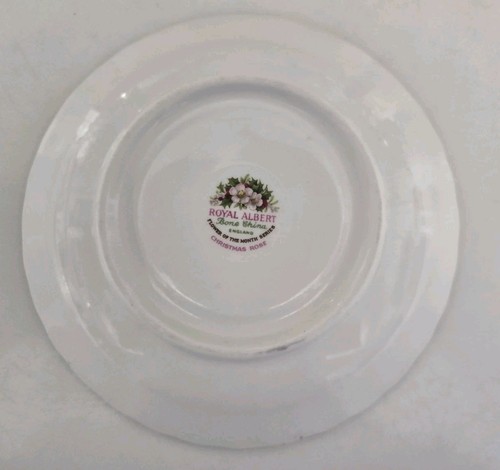 Royal Albert December Christmas Rose Flower of the Month Trio Plate/ Cup/ Saucer - Picture 8 of 11