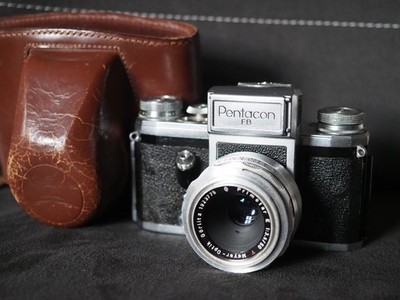 schöne Pentacon FB mit Meyer Optik Primotar E 1:3.5/50 No. 1923775