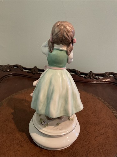 Goebel Lore Blumenkinder 11-279-20 Little Girl Playing Harmonica Ltd Ed 262/2000 - Picture 3 of 5