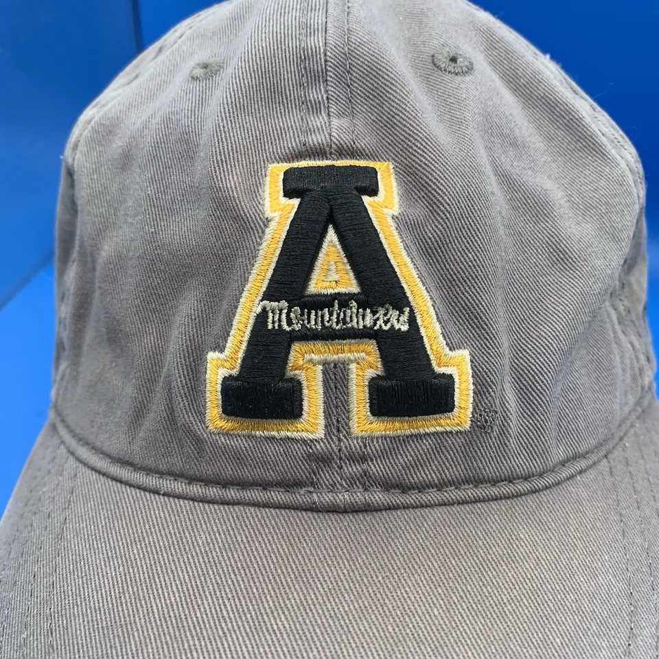 Boné boné caminhoneiro inverno App State Mountaineers NCAA Strapback - Imagem 3 de 4