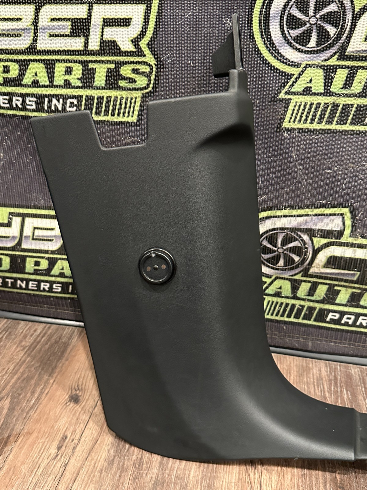 2018-2024 LAMBORGHINI URUS FRONT RIGHT LOWER A PILLAR TRIM OEM 4ML 867 272 *#7*