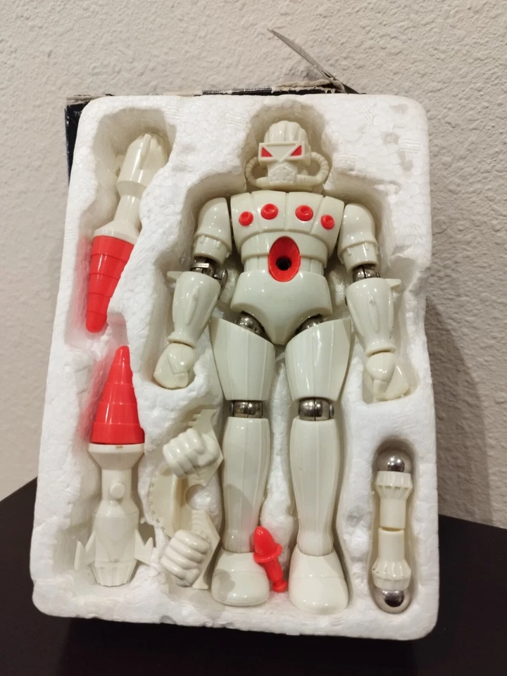 MICRONAUTS FORCE COMMANDER -MEGO 1977- - Immagine 3 di 4