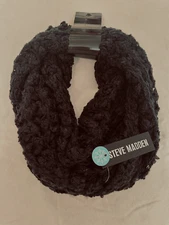 New Steve Madden Scarf Knitted Infinity Loop Cowl One Size Fits All Black NEW 
