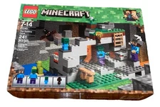 2018 LEGO Minecraft #21141 The Zombie Cave 241 Pieces Retired New Sealed