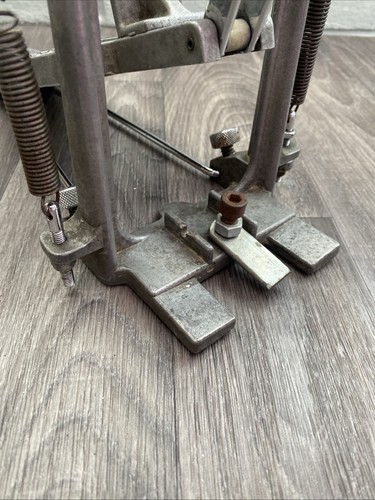 Vintage Pearl 1970’s Double Spring Bass Pedal | Free P&P - Picture 7 of 10