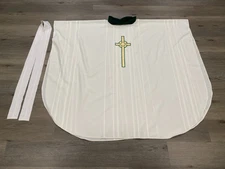 WHITE VESTMENT WITH CELTIC CROSS + STOLE