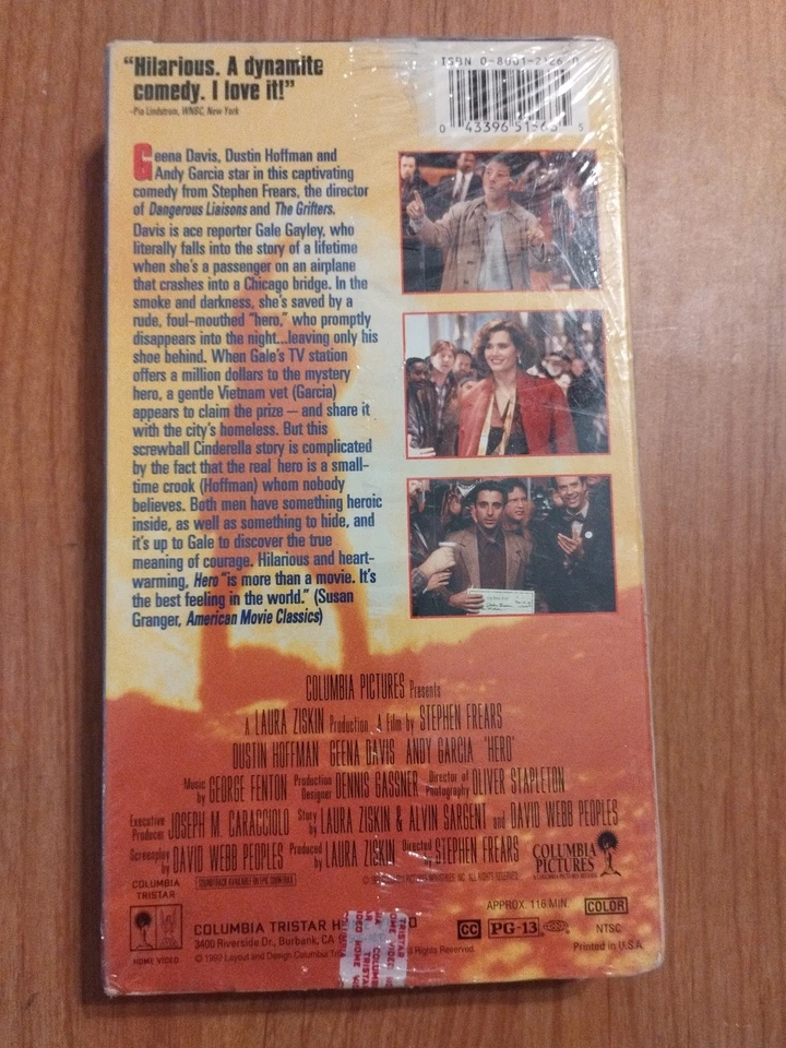 Hero VHS 1992 - FACTORY SEALED - BRAND NEW - Dustin Hoffman Geena Davis Foto 2 de 2
