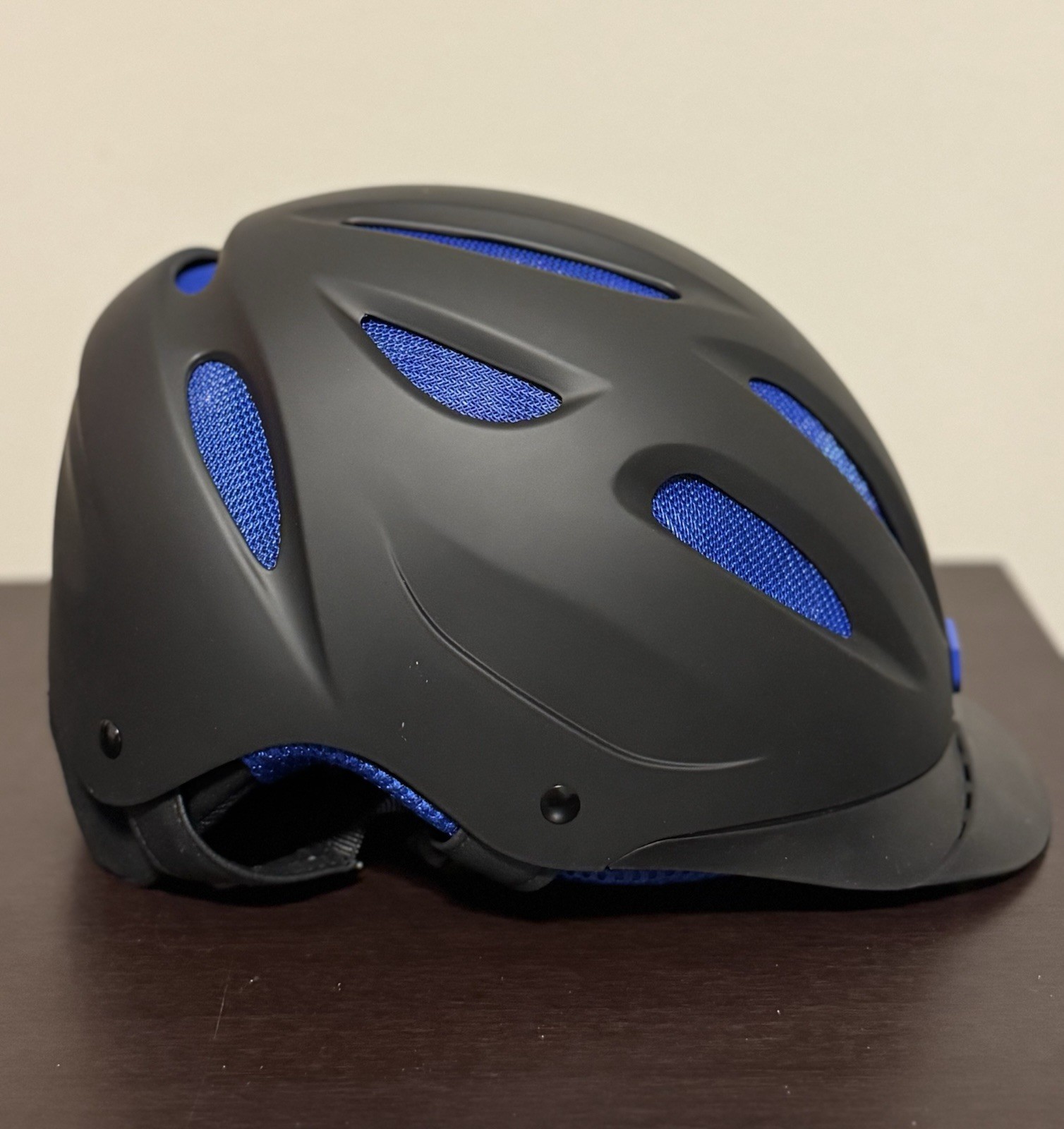 Tipperary Sportage Hybrid 8700 Helmet, Black/Blue, Size Medium