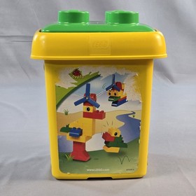 2004 LEGO DUPLO 4085 - Duplo Building Set 90 Piece Play Set Missing 1 Piece