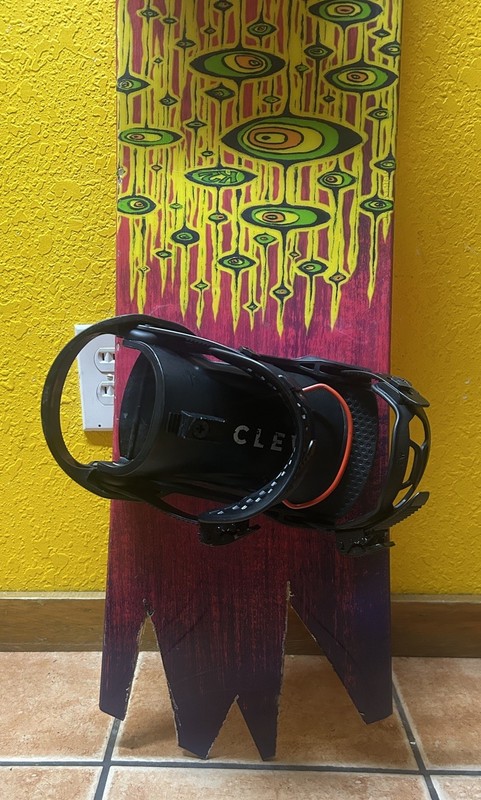 Great condition CLEW freedom 1.0 Snowboard bindings
