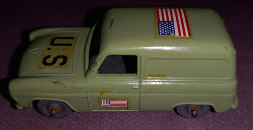Lesney England Matchbox No 59 Singer Ford Thames Van Grey Wheels - Picture 2 of 6