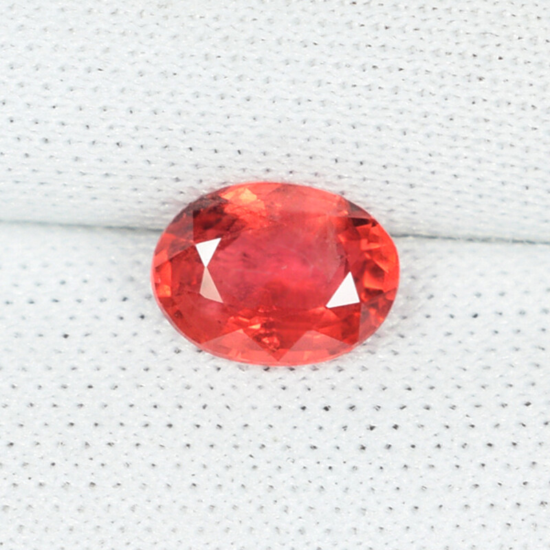 RARE ! SAPHIR ORANGE ROSE DE MADAGASCAR 6 mm x 4 mm ★★ p466