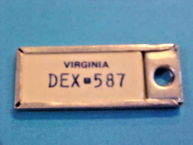 VINTAGE Virginia License Plate Tag Disabled American Veterans Keychain N156