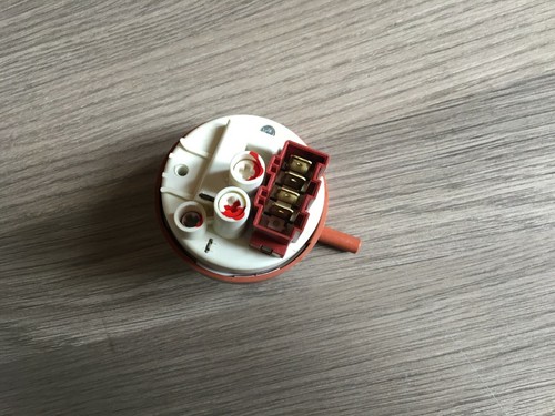 Hotpoint BWM129 Waschmaschine Druckschalter - Original Ersatzteile - kostenloser Versand