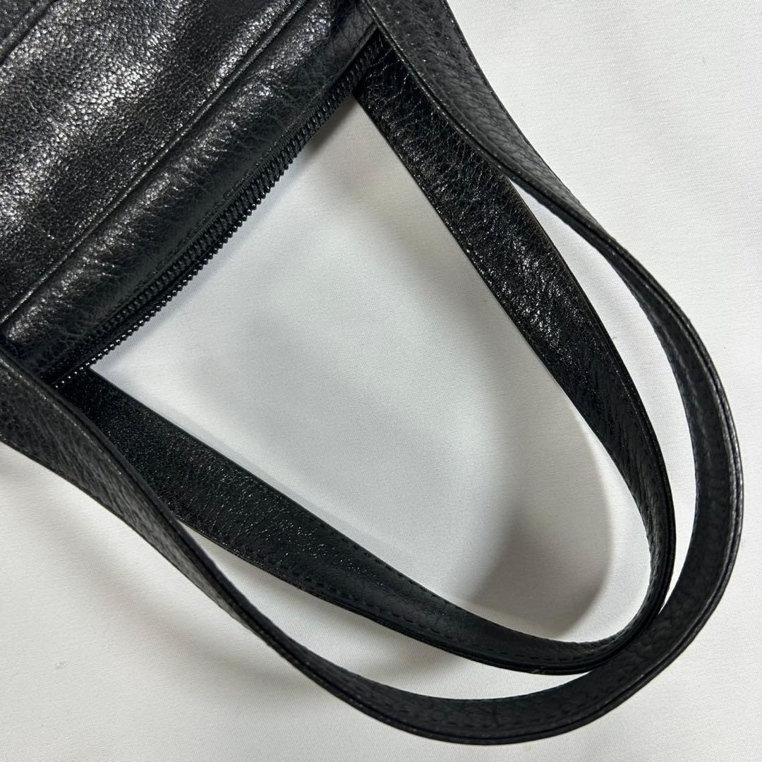 Authentic Givenchy Small Logo Leather Handbag Bla… - image 4