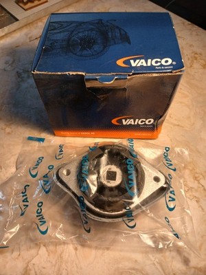 New VAICO V10-4730 Lagerung- Motor (8D0399151M)