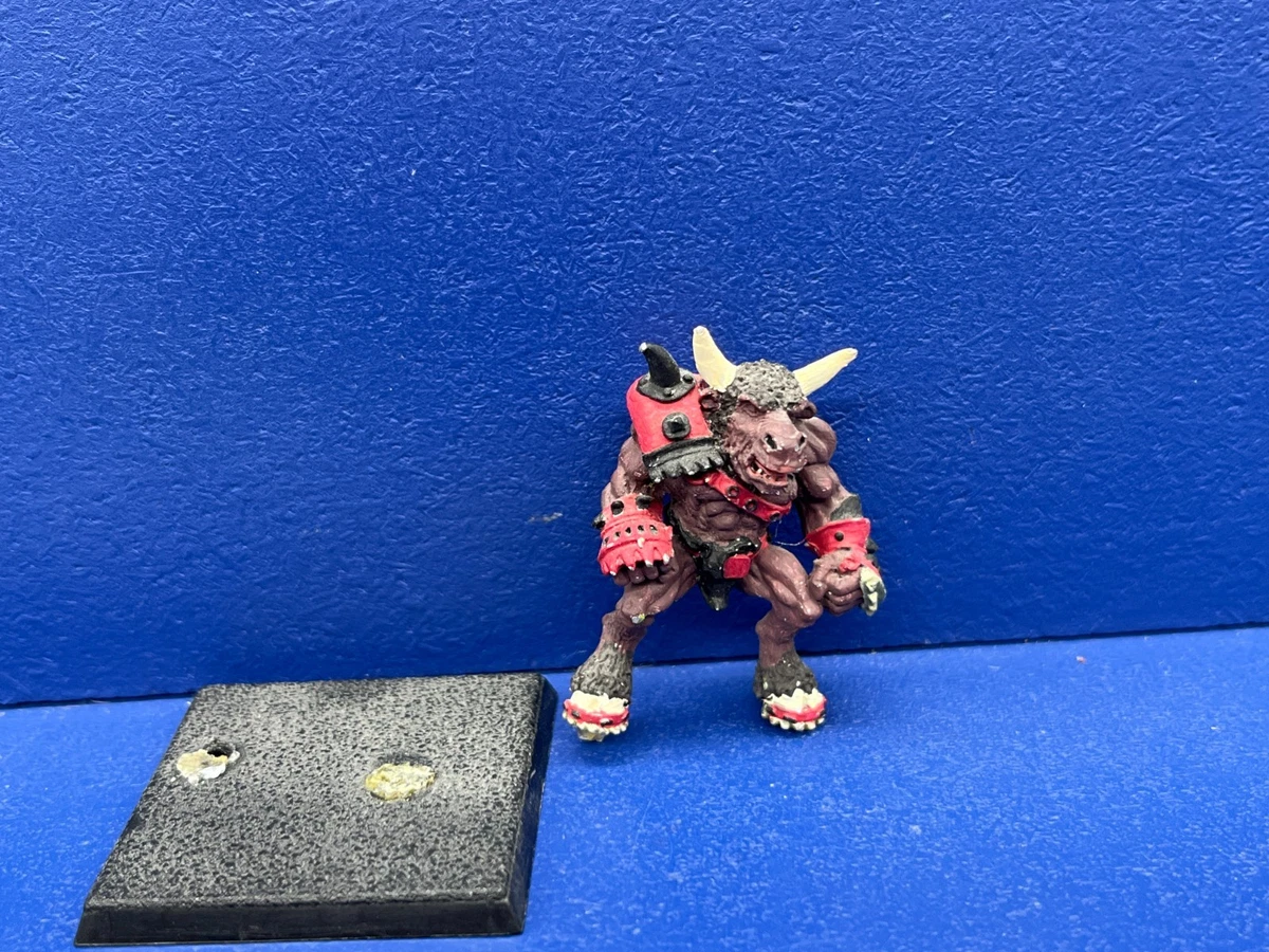 RAR! Star Player Bellow Thunderslam Minotaur für Blood Bowl 2nd Edition METALL