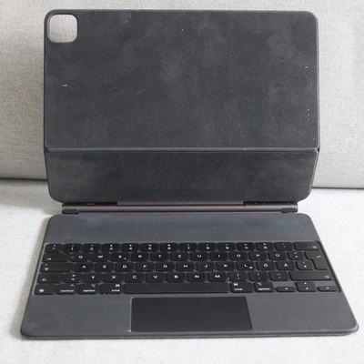 Apple Magic Keyboard schwarz für iPad Pro 12,9''  QWERTZ A2480 / Händler