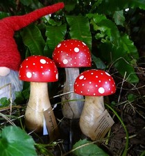 Deko-Pilz-Holz"Fliegenpilz" rot Holzpilz Herbst kl+gr Punkte Handarbeit Landhaus