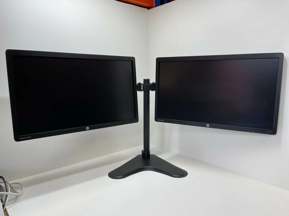 2 x 24"-Acer LG Dell HP-Dual Screen Cheap Gaming LED LCD Monitors VGA DVI Ports - Image 3 of 4