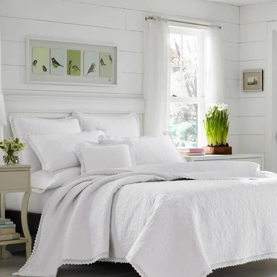 Laura Ashley Quilt Set 3-Piece Full/Queen Cotton Floral Heirloom Crochet White
