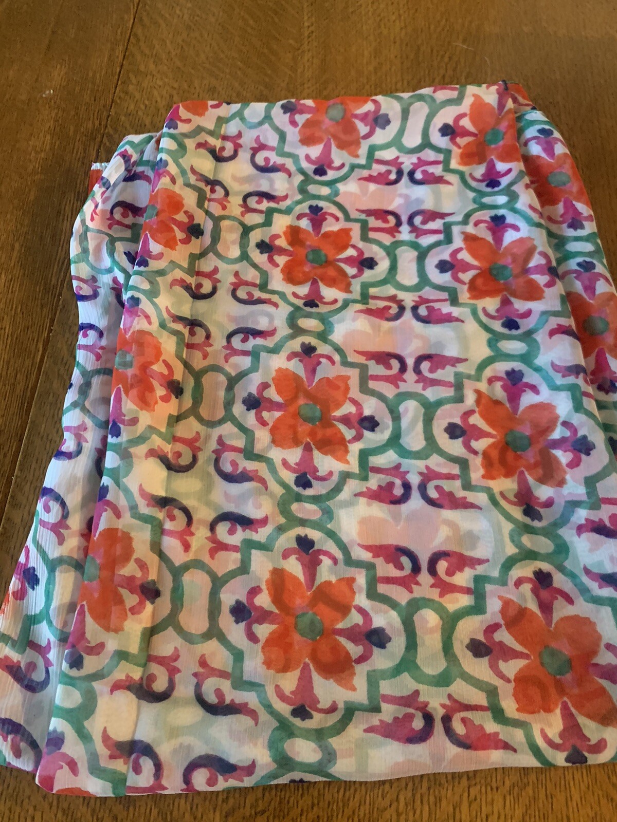 New with tags Antica Santoria Scarf 2019  70x40 shades of orange white& green