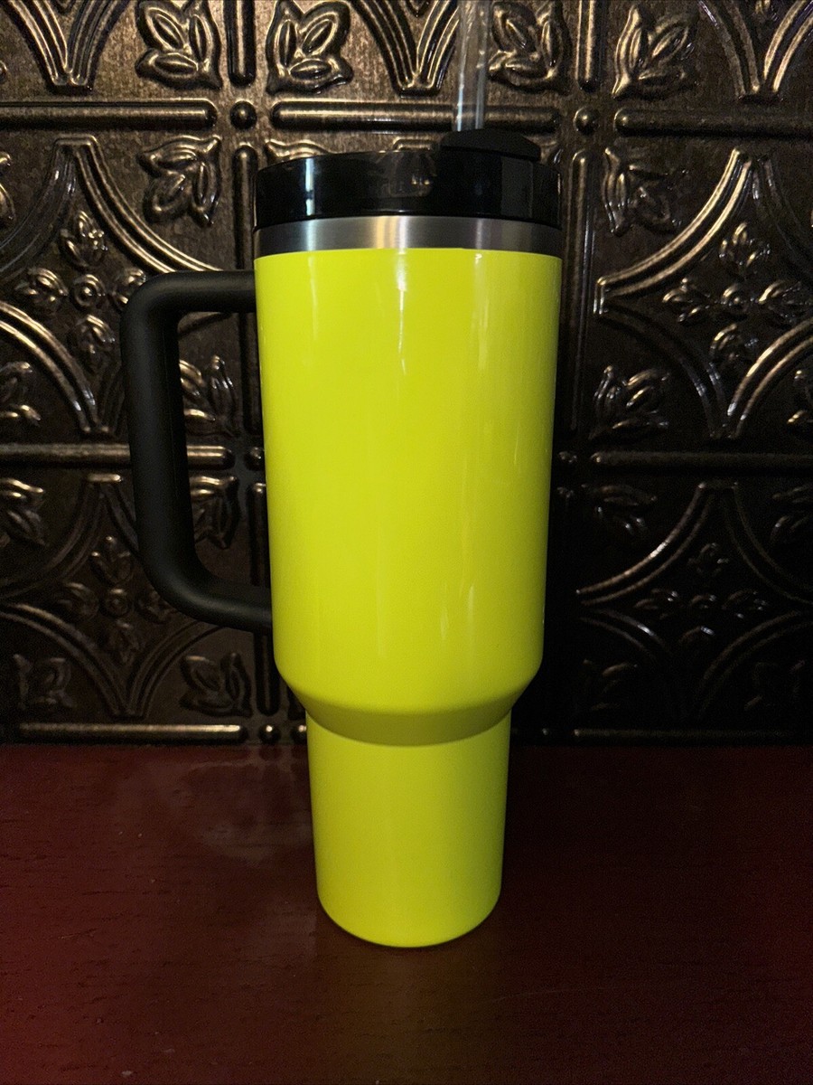 Stanley Neon Yellow QUENCHER H2.0 FLOWSTATE™ TUMBLER | 40 OZ