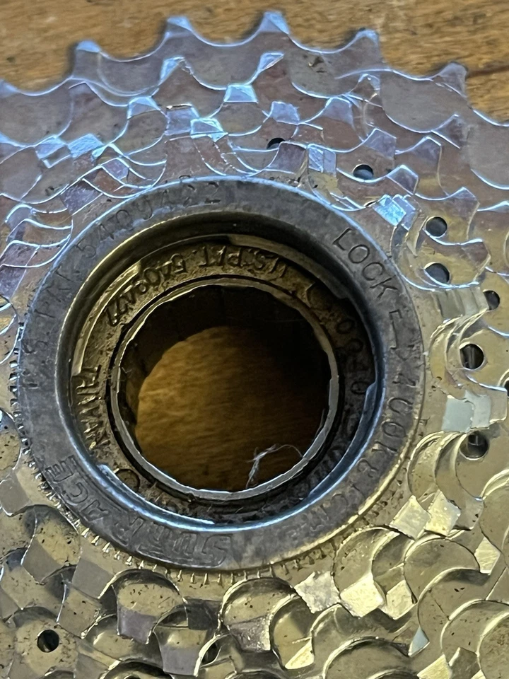 Bicicleta híbrida Sun Race 8 velocidades rueda libre 13-14-15-17-19-21-24-28 T Cruiser Foto 3 de 4