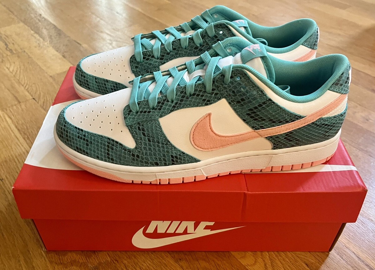 スニーカー Nike Dunk Low Snakeskin Washed Teal Bleached Coral Nike Dunk Low Snakeskin Washed Teal Bleached Coral (DR8577