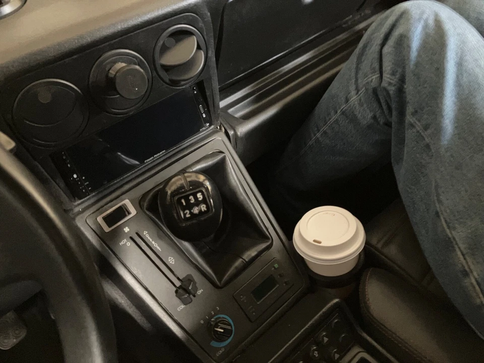 Porta-copos S3 Alfa Romeo Spider, 1986-1989 - Imagem 4 de 4