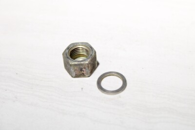 1988 - 2000 Honda Civic injector rail fuel pipe cap nut oem c168