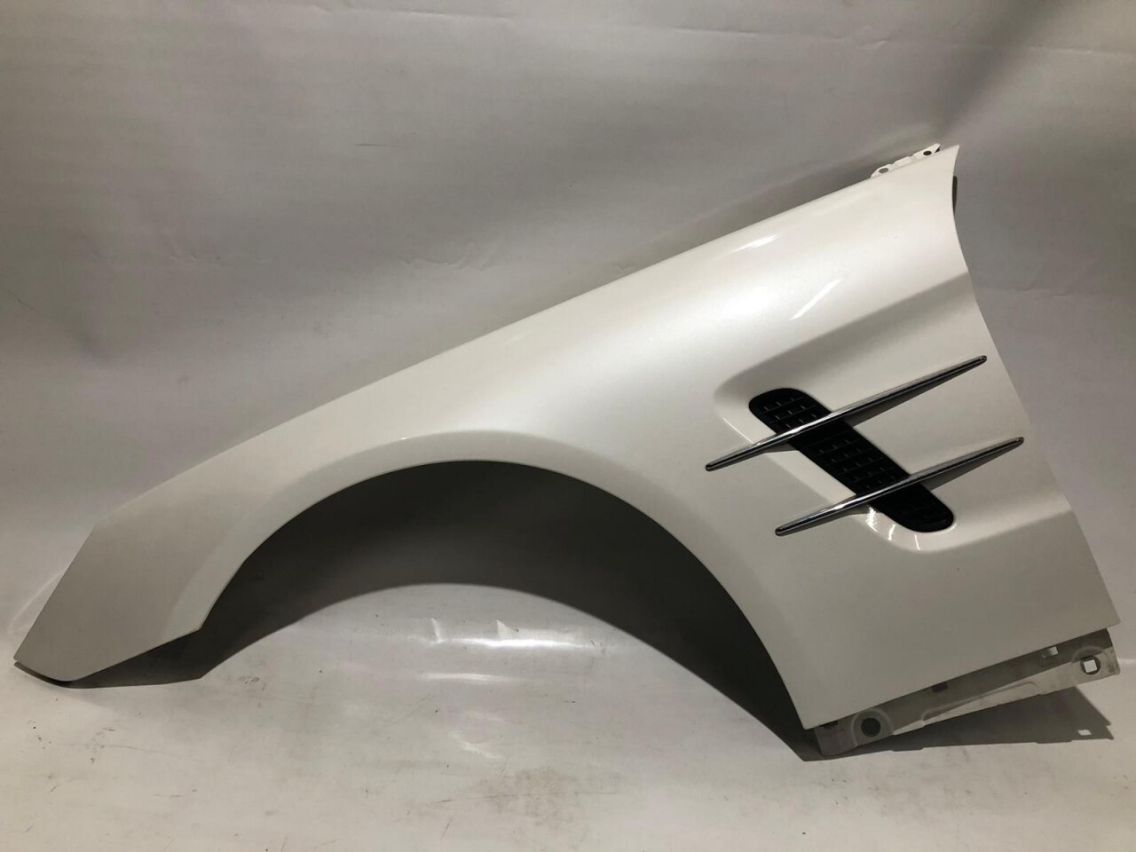 Original Mercedes Kotflügel vorne links SL R231 Diamantweiss 