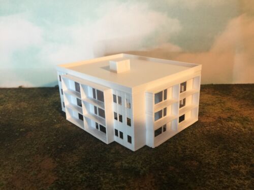 3 Floor LUXURY APARTMENT or OFFICE Building - N Scale 1:160 - Fully Assembled - Picture 6 of 10