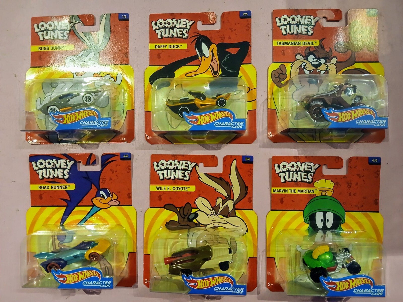Hot Wheels Looney Tunes Character Cars Complete set of 6  - 2016 NEW!