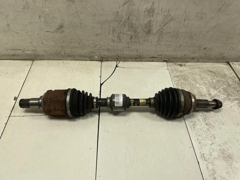 Toyota Camry LE 2010 2,5 L a 4 cilindros eje delantero izquierdo del lado del conductor OEM+ Foto 2 de 4