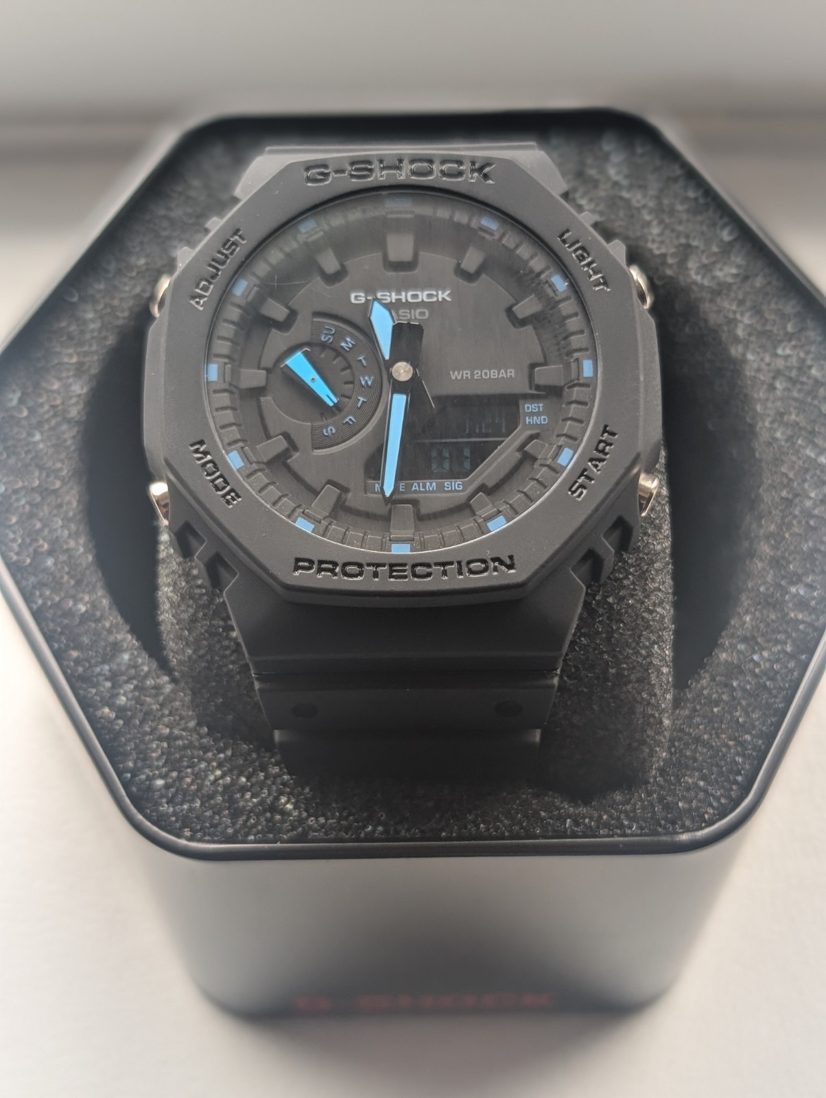 Casio G SHOCK GA-2100-1A2ER Black & Blue: Neon Carbon Core