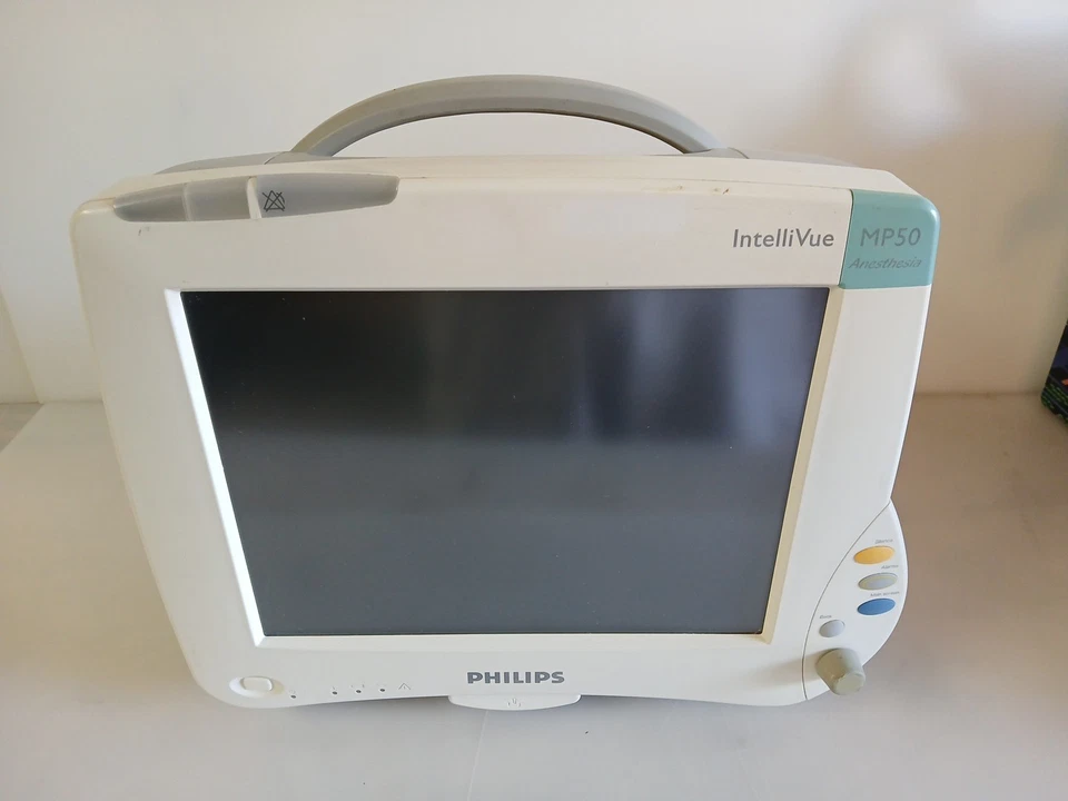 Monitor de paciente Philips Intellivue MP50 - blanco con cable de alimentación Foto 3 de 4