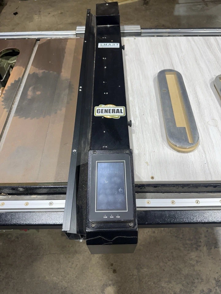 Sierra de mesa de gabinete programable 3 HP automatizada de 10 pulgadas General 850-3-52 Foto 3 de 4