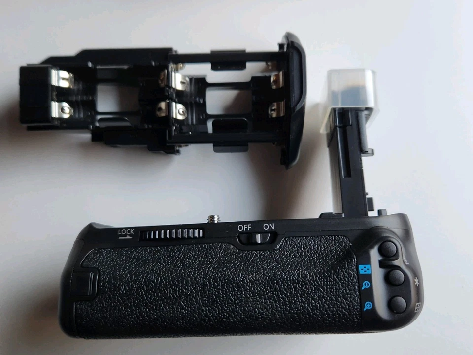 Empuñadura eléctrica Vivitar Deluxe para cámaras réflex digitales Canon 80d y 70d Foto 2 de 3